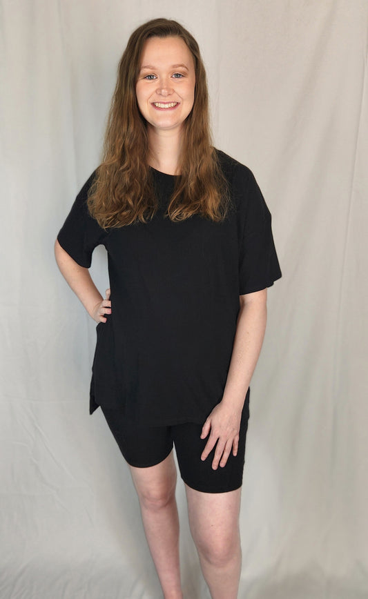 Luxe Noir Ribbed Women's Oversized Shirt and Biker Short