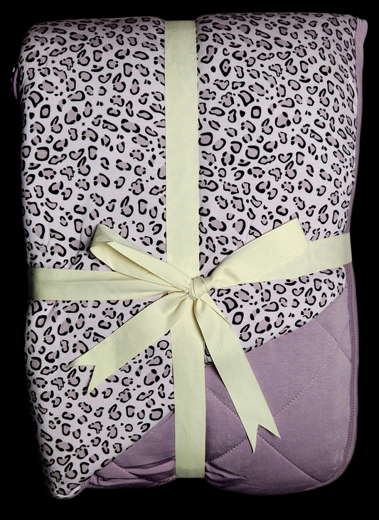 Prowl In Pink 2.5 Tog Quilted Adult Blanket