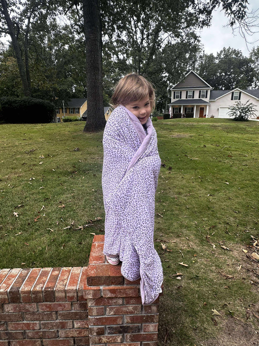 Prowl In Pink 2.5 Tog Quilted Blanket
