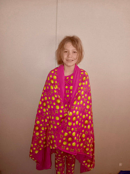 Bows At Bat 2.5 Tog Quilted Blanket