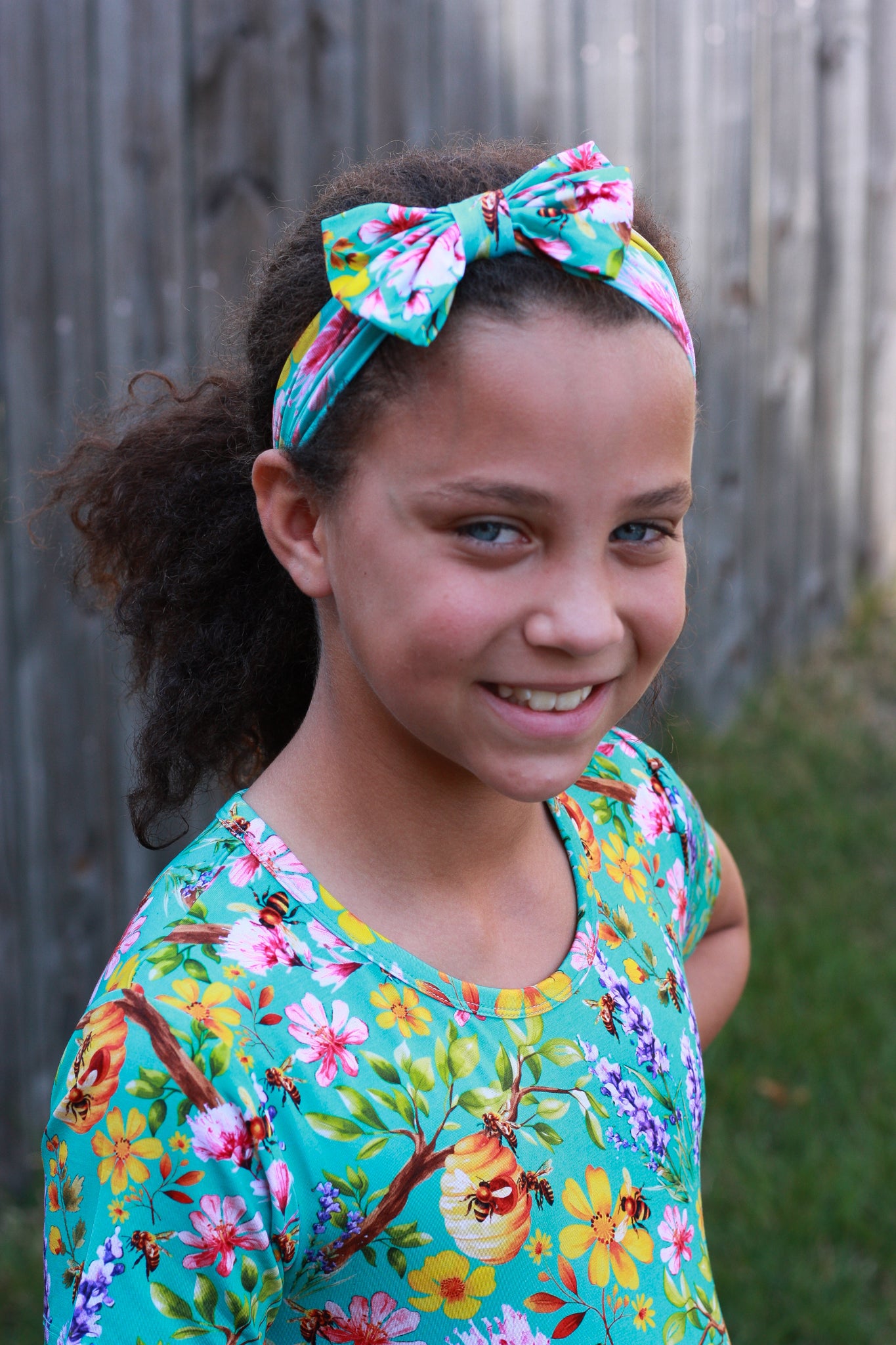 Buzzing Blooms Infant/Children's Bow