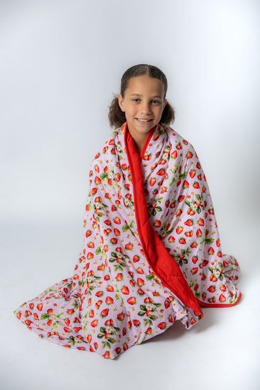 Berry Sweet 2.5 Tog Quilted Blanket