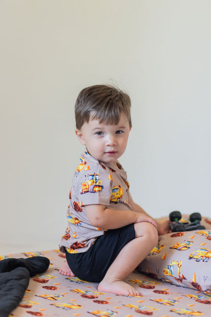 DDB Construction Pocket T-Shirt and Short Set