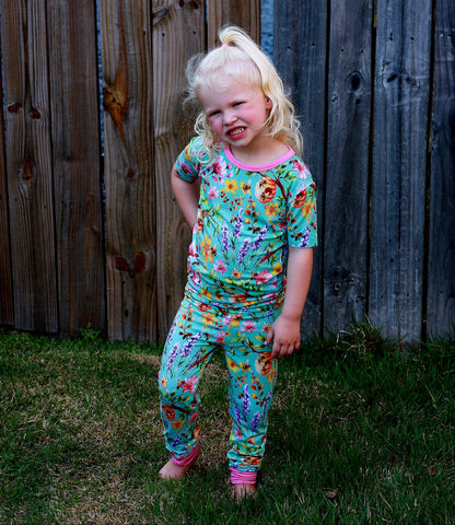 Buzzing Blooms 2 Piece Pajama Set