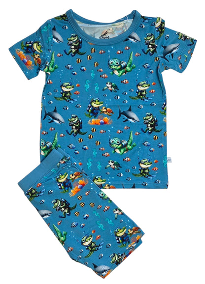 Gators At Sea 2 Piece Pajama Set