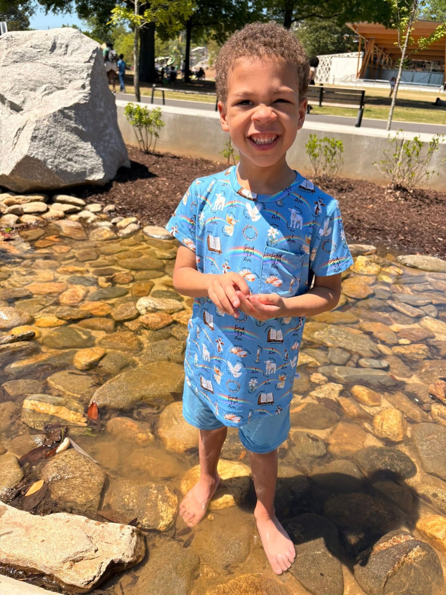 God Says I Am Pocket T-Shirt and Short Set