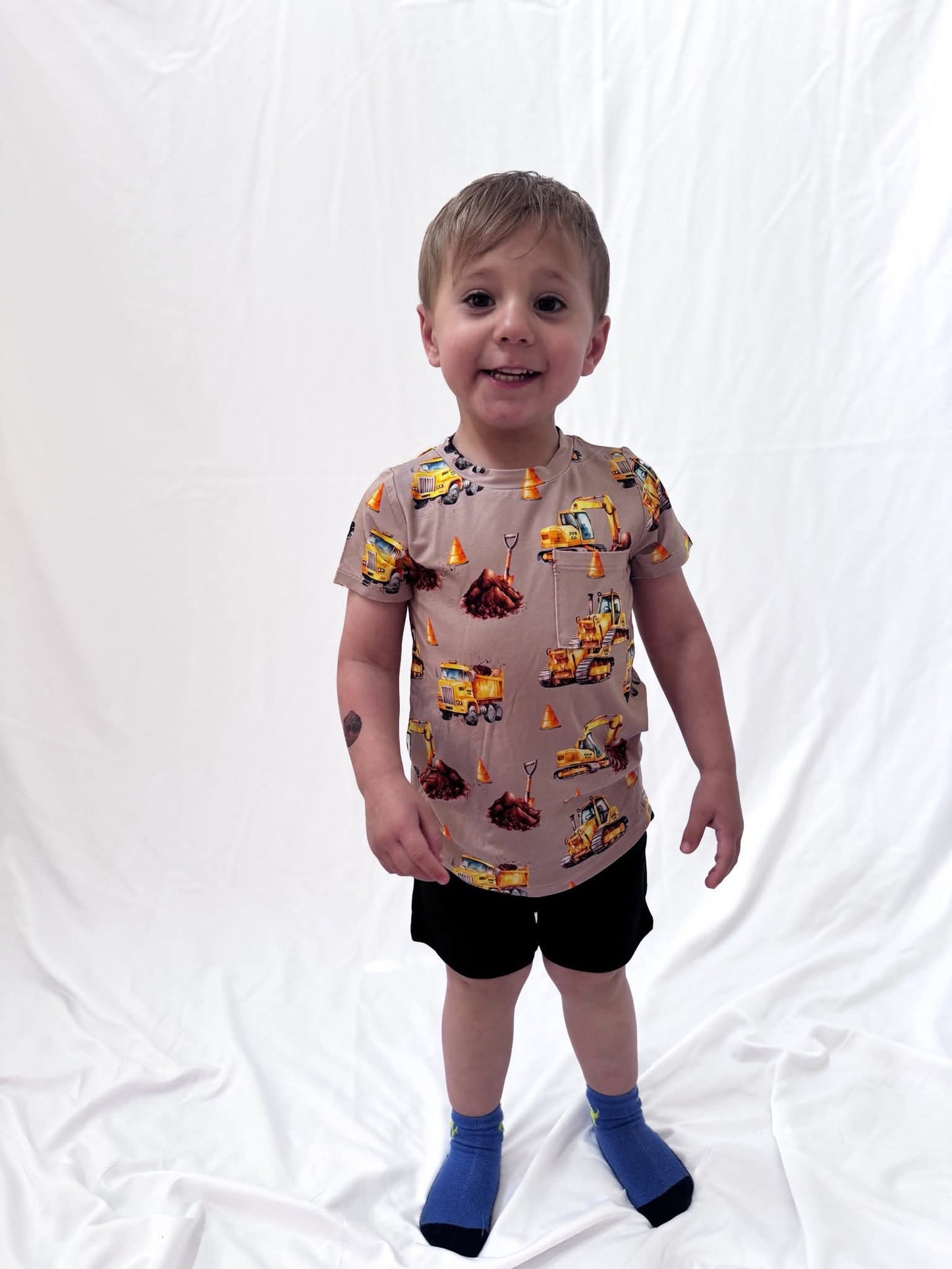 DDB Construction Pocket T-Shirt and Short Set