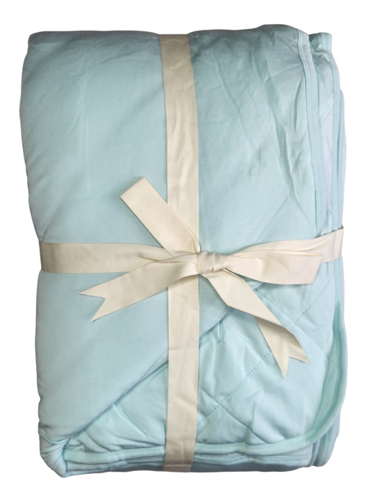 Misty Teal 2.5 Tog Quilted Adult Blanket