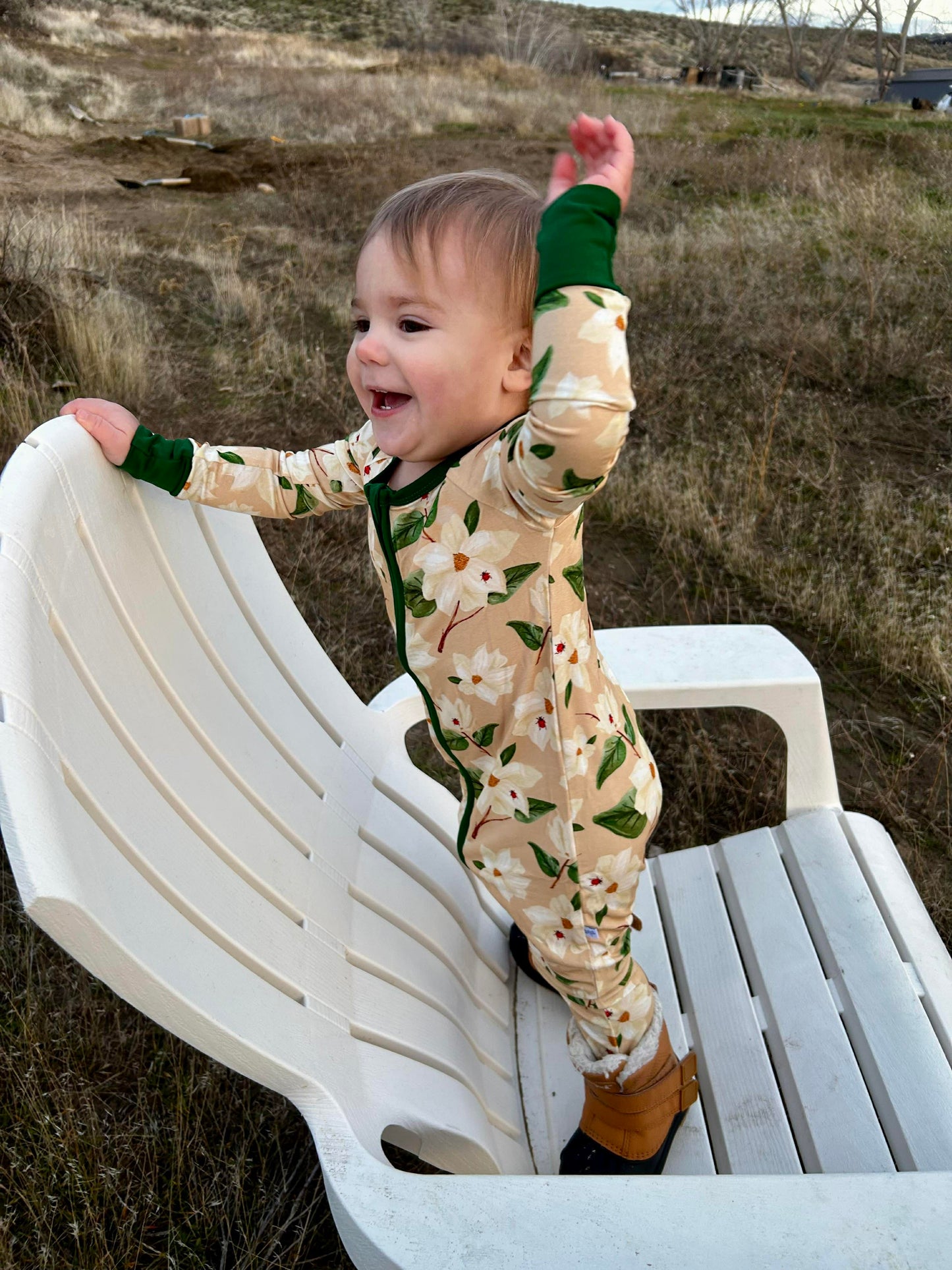 Southern Charm Convertible Zip-Up