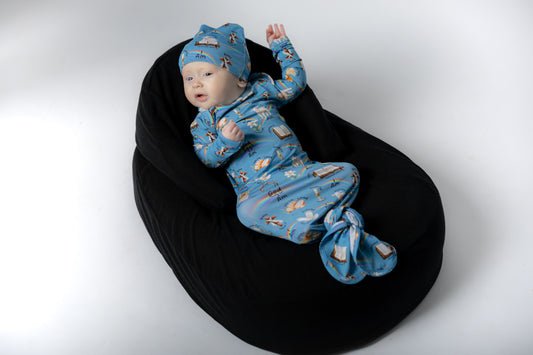 God Says I Am Newborn Gown and Hat Set