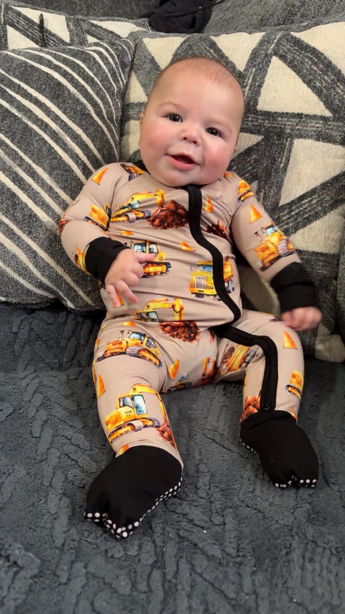 DDB Construction Convertible Zip-Up