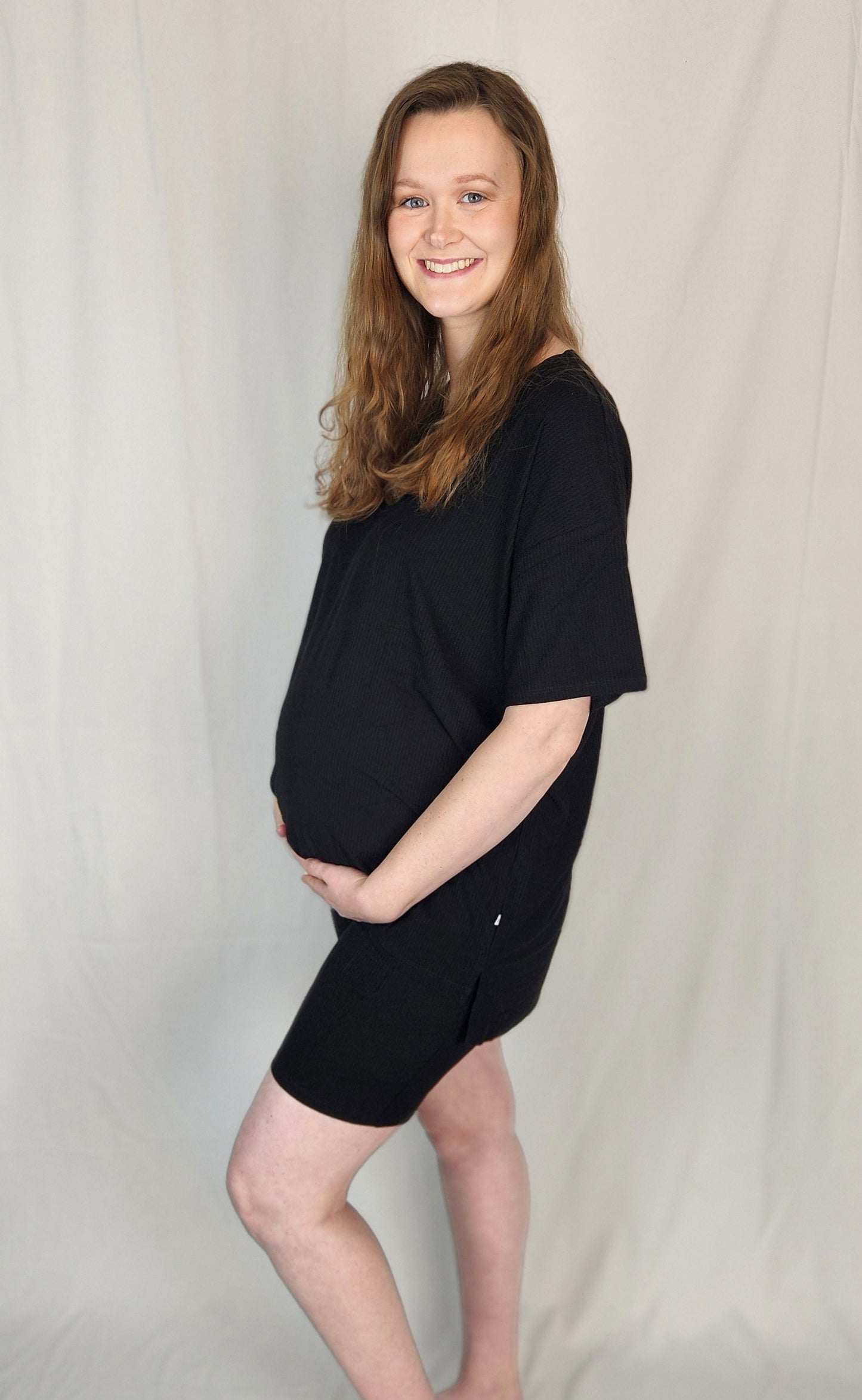 Luxe Noir Ribbed Women's Oversized Shirt and Biker Short