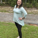 Misty Teal Women's 3/4 Sleeve Flowy Hi-low Top