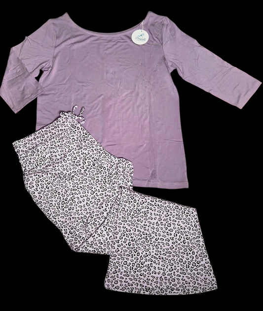 Prowl in Pink Women's Lounge Set