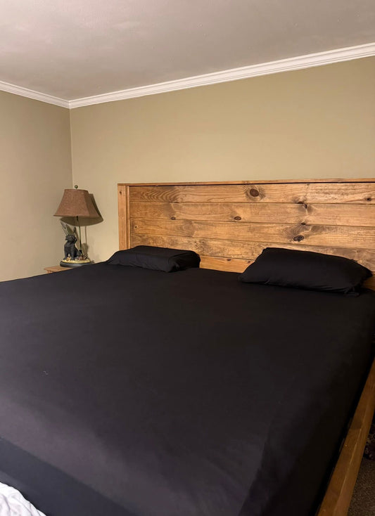 Luxe Noir Fitted Queen Sheet & Pillow Cases