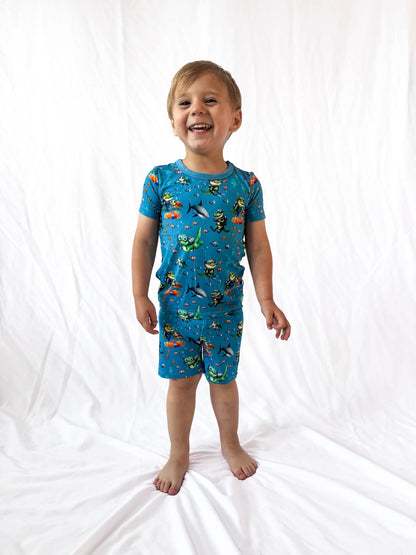 Gators At Sea 2 Piece Pajama Set